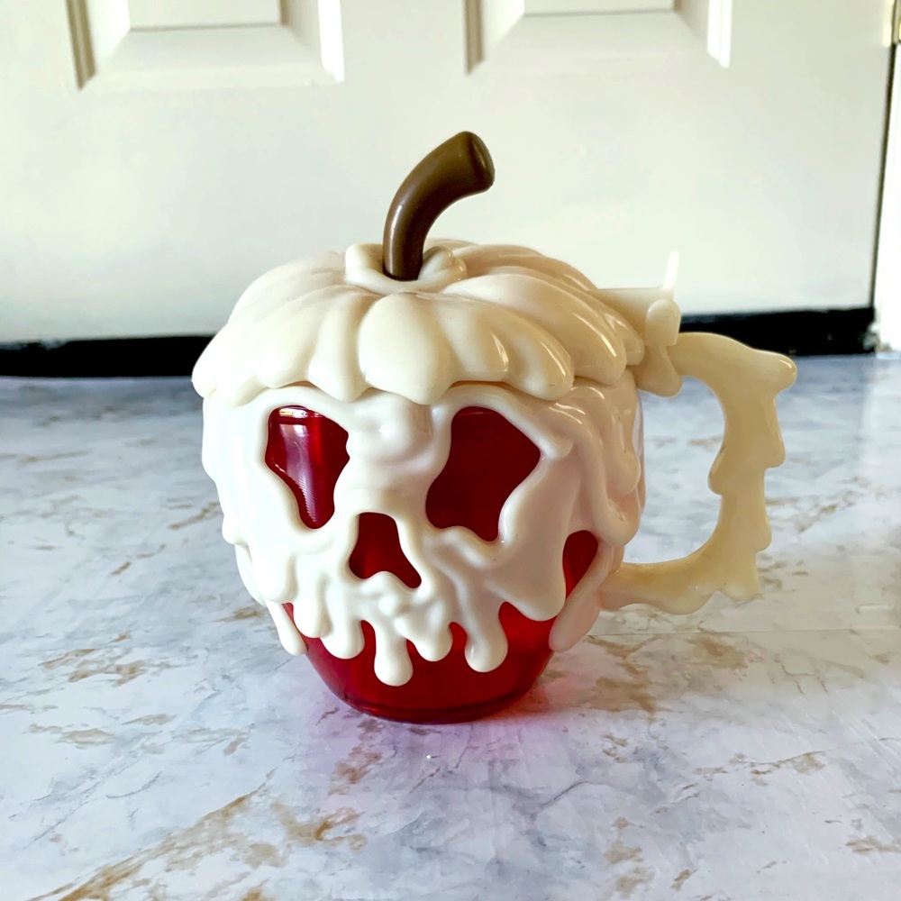 Disney Poison Apple Container (Glows in the Dark)